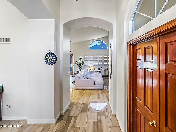 3rd image of 2931 E FRIESS Drive