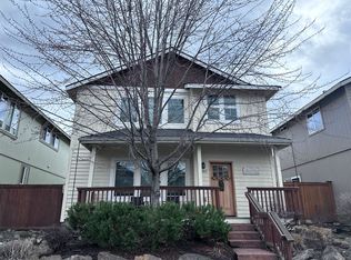 20163 Merriewood Ln, Bend, OR 97702