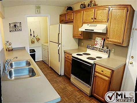 5th image of 318 Linkwood Dr
