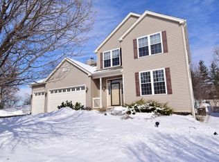 1581 Patterson Ave, North Aurora, IL 60542