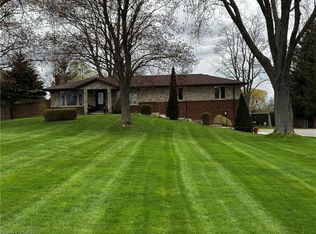 15 Orkney Rd, Hamilton, ON L0R 1T0