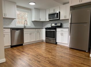 343 Skiff St #B, North Haven, CT 06473