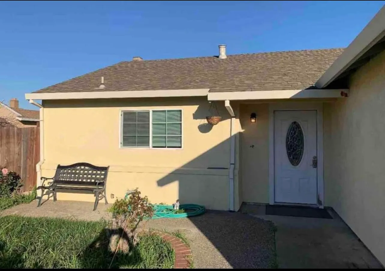 516 Thomas Cir — Photo 1