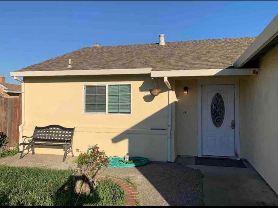 1st image of 516 Thomas Cir