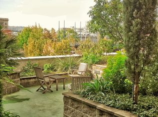 411 NW Flanders St APT 311, Portland, OR 97209