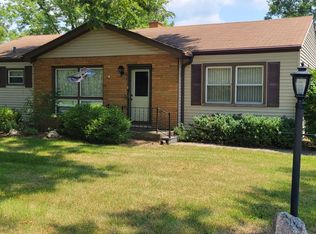 7N783 Stevens Rd, Saint Charles, IL 60175