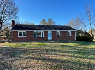 2837 Moyer Rd, Powhatan, VA 23139