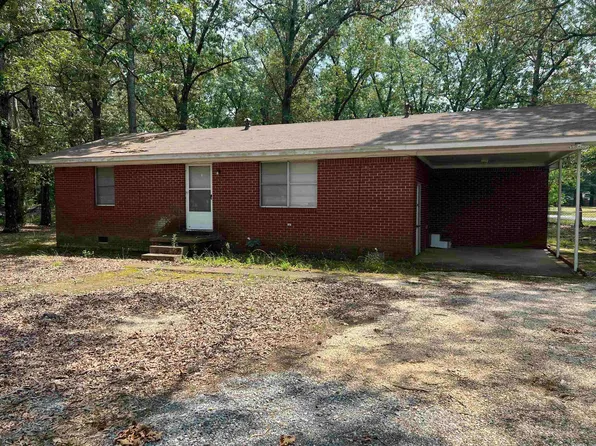 6328 Sheridan Rd, White Hall, AR 71602