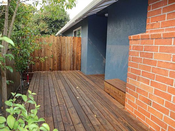4th image of 3059 Keith Dr