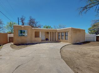 11016 Phoenix Ave NE, Albuquerque, NM 87112