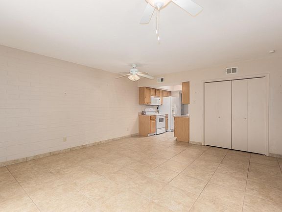 5th image of 340 W Via Del Heroe