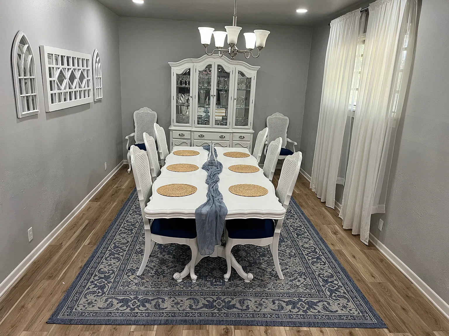 836 Lee Dr — Photo 4