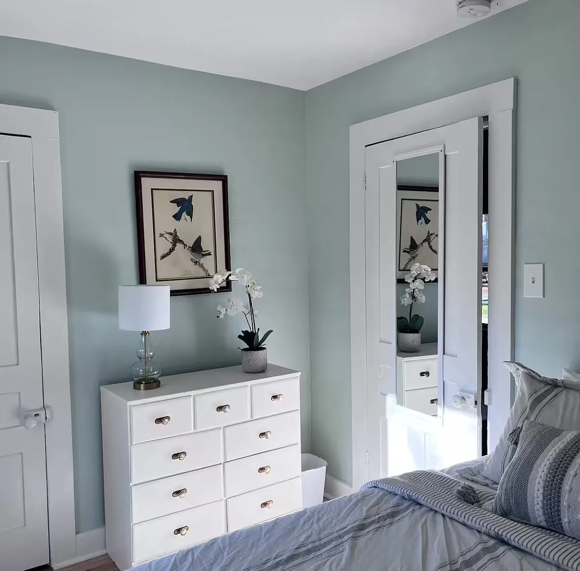 3 bed, 1000 sqft, $2,250 — Photo 4