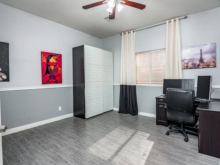 1230 E Canary Dr — Photo 18