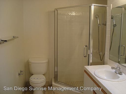 2nd image of 4694 W Point Loma Blvd #6