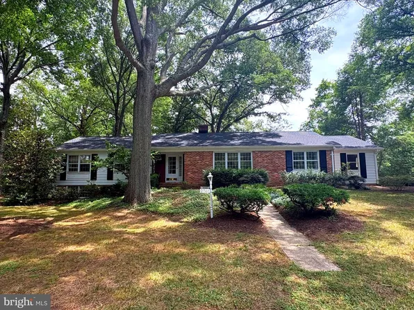 2741 Fennel Rd, Edgewater, MD 21037