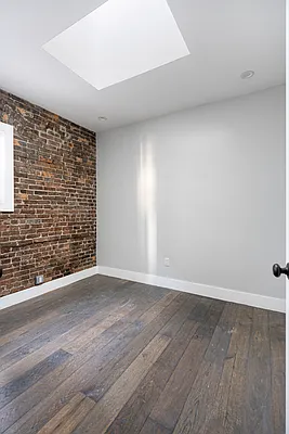 Rented by Compass | media 13