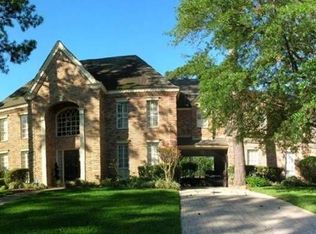 15811 Stornoway Dr, Spring, TX 77379