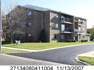 7335 W 157th St APT 1D, Orland Park, IL 60462