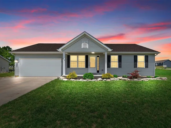 348 Spring Valley Dr, Winfield, MO 63389