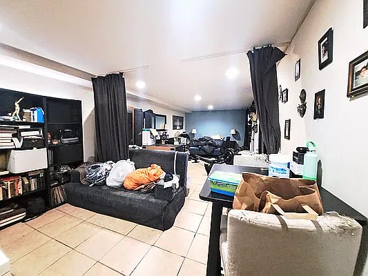 4th image of 341 Palmetto St Floor 1