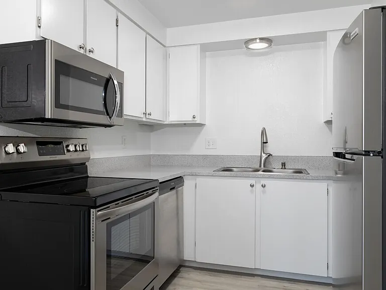 Juniper West — Photo 20