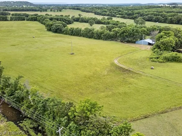 Old Pike Rd, Howe, OK 74940