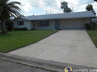 1212 Suwanee Rd, Daytona Beach, FL 32114