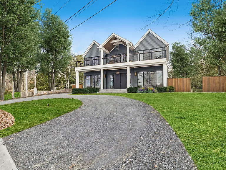 124 Big Fresh Pond Rd — Photo 1