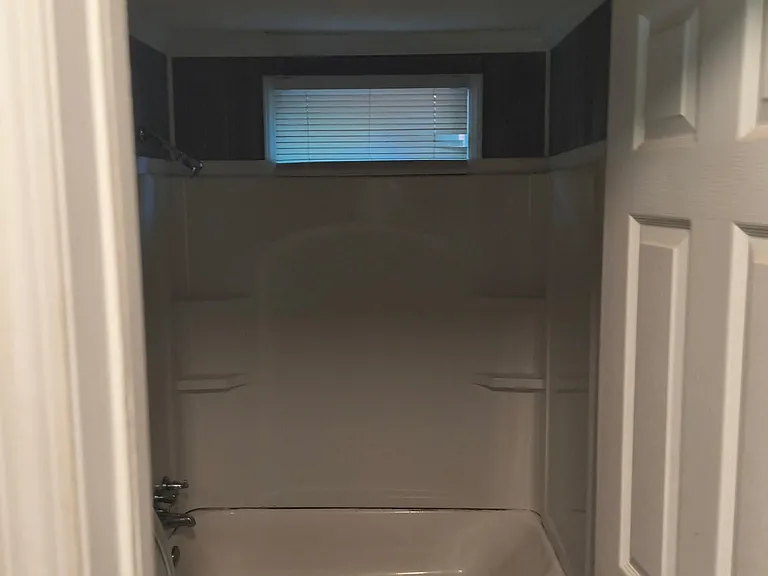 1534 Catawba Ter #8 — Photo 4