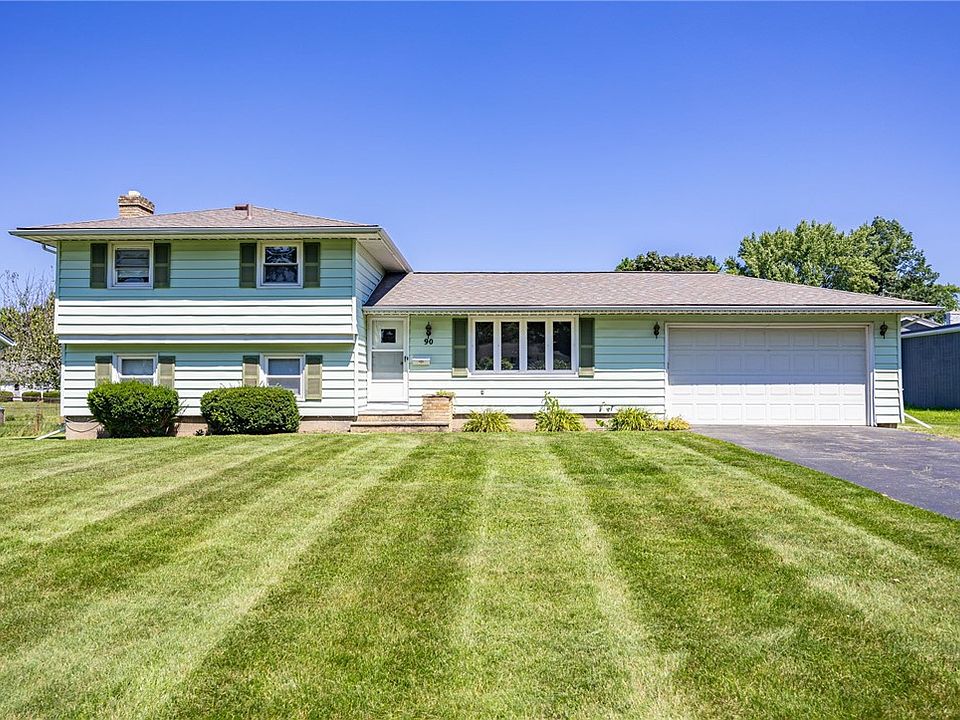 1st image of 90 Oakbend Ln