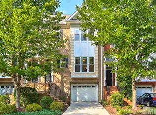 203 Rose Walk Ln, Carrboro, NC 27510