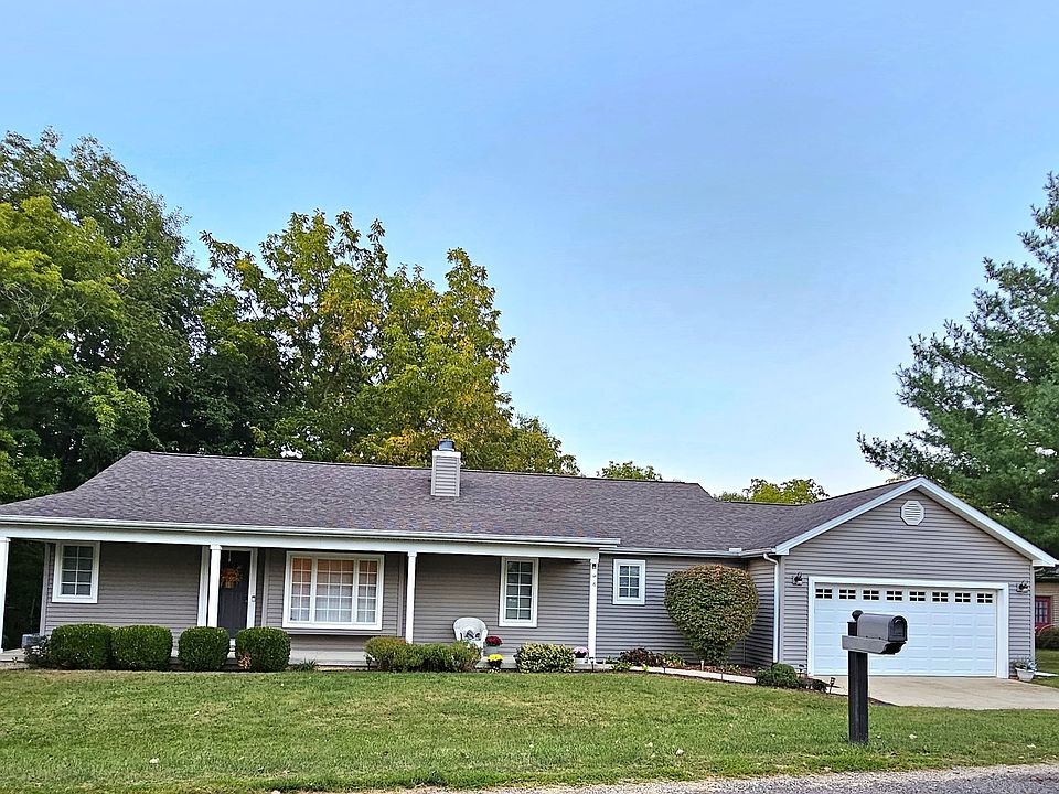 1st image of 15 Cheshire Dr