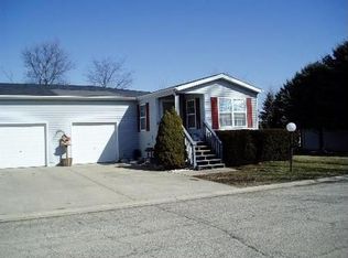 126B Cardinal Ln #B, Sandwich, IL 60548