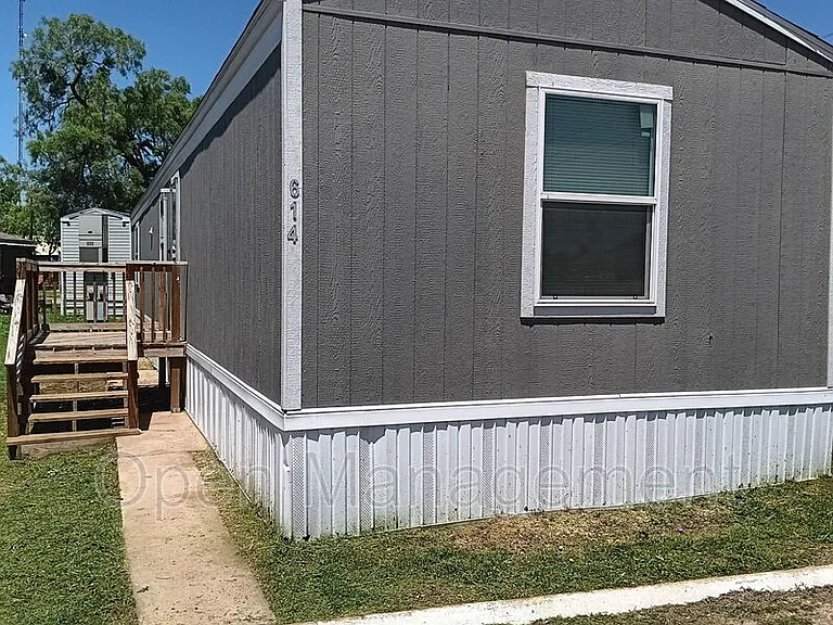2501 Martin Luther King Blvd #614 — Photo 1