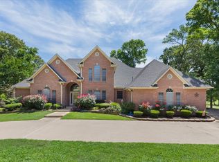 3722 Ben Hogan Dr, Longview, TX 75605