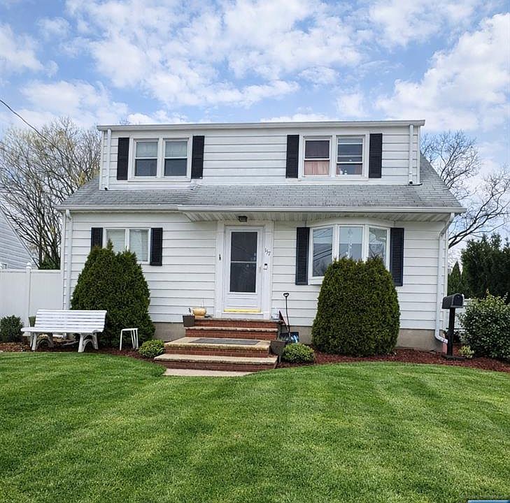 1st image of 157 Harrington Rd