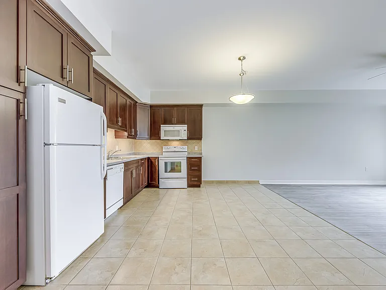 6515 McLeod Rd — Photo 9