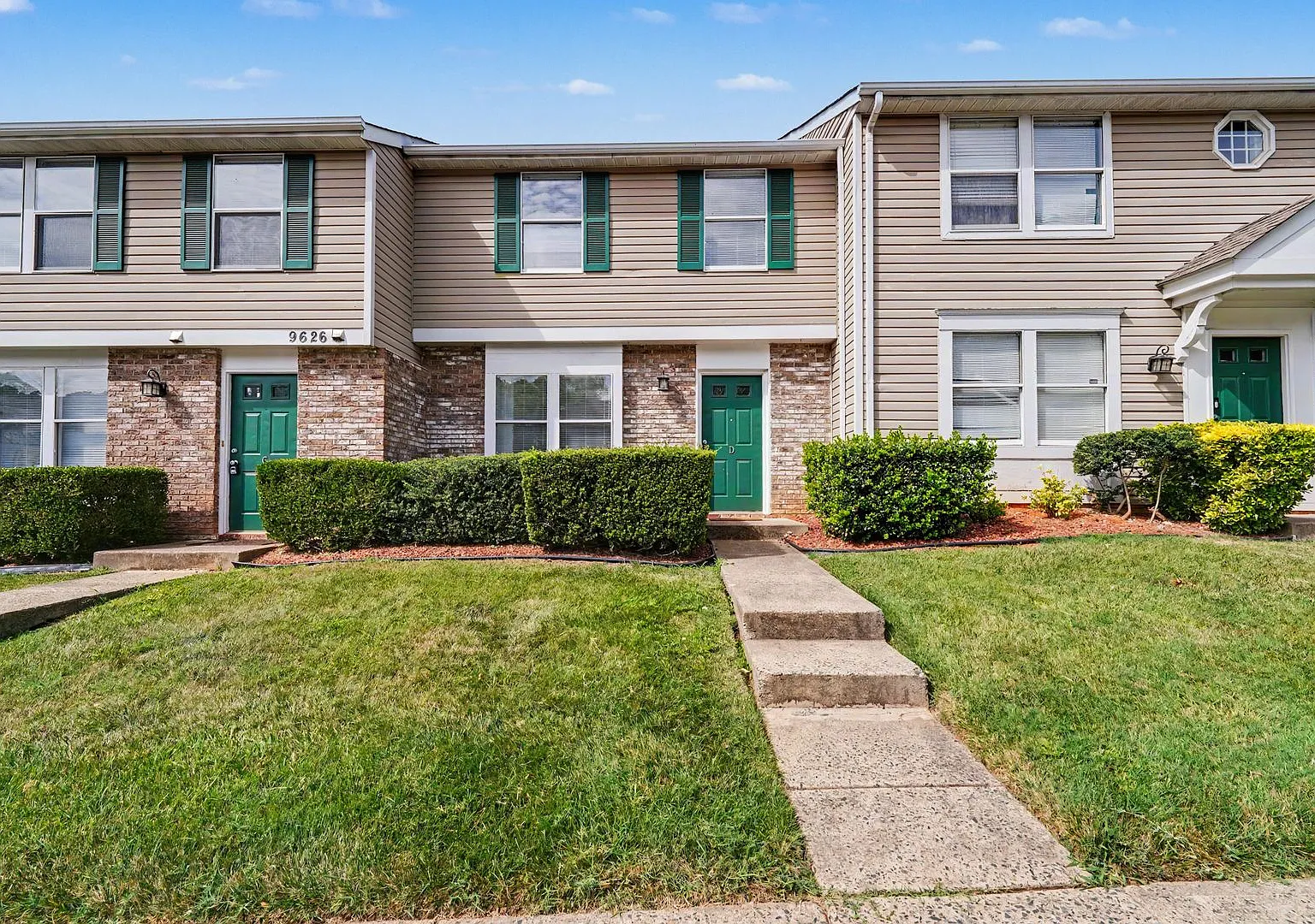 3BR/2.5BA Condo with Private Patio in University Area! — Photo 1
