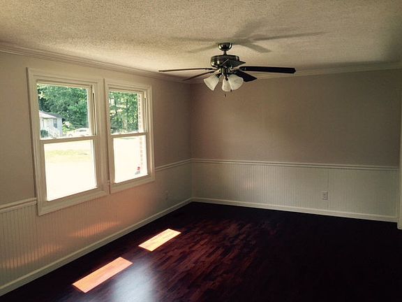 4th image of 608 Taylor Dr