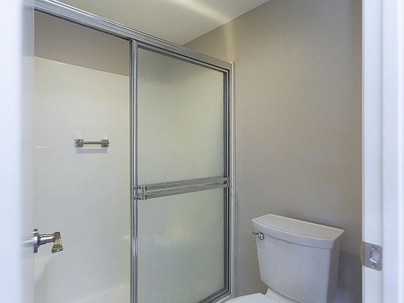 5th image of 20444 N 31st Ave