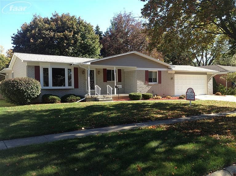 1st image of 526 Cherrywood Dr