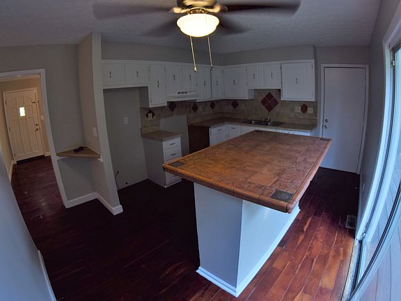 5th image of 2516 Arbor Creek Way