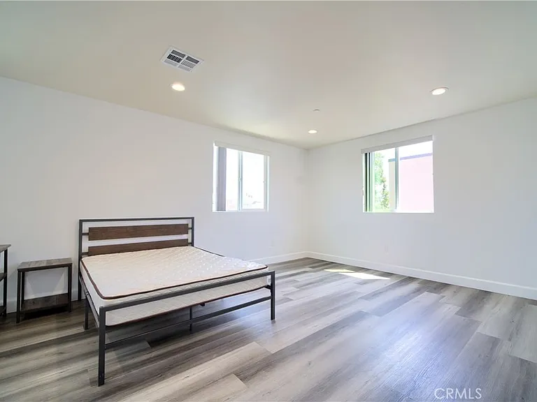 3019 S Raymond Ave #1/2 — Photo 9