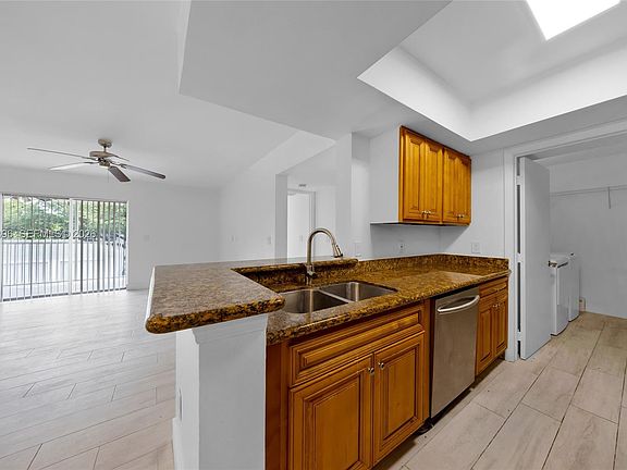 5th image of 5760 Rock Island Rd APT 321