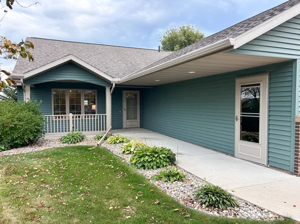 1813 Lower Trentwood Cir NE, Willmar, MN 56201