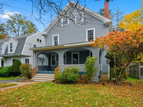 48 Walkley Road, West Hartford, CT 06119