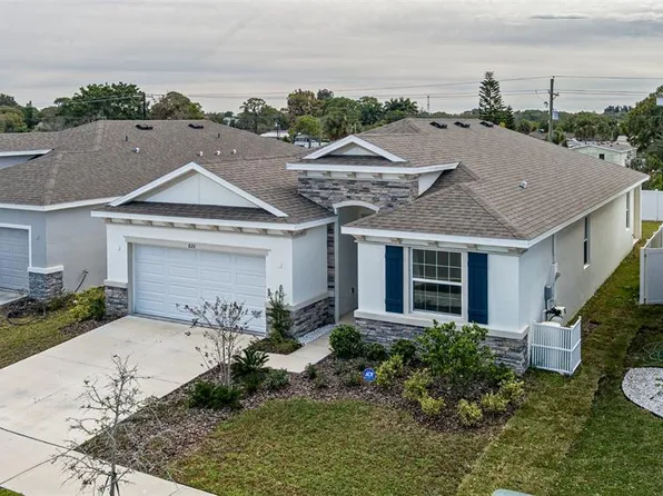 820 Ocean Spray Dr, Ruskin, FL 33570