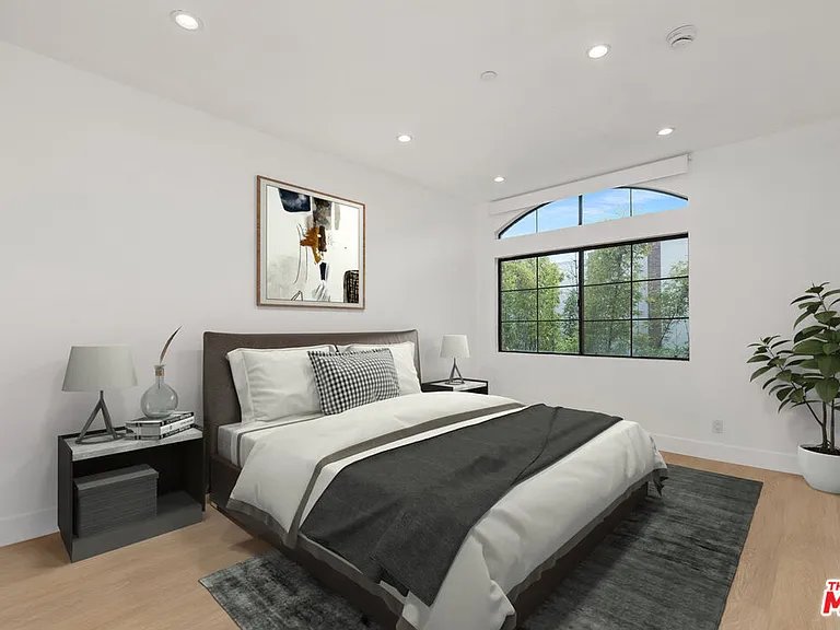 200 N Swall Dr #9 — Photo 13