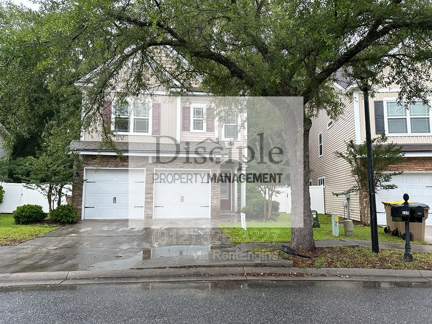 3 bed, 2.5 bath, 1728 sqft, $2,200 — Photo 2